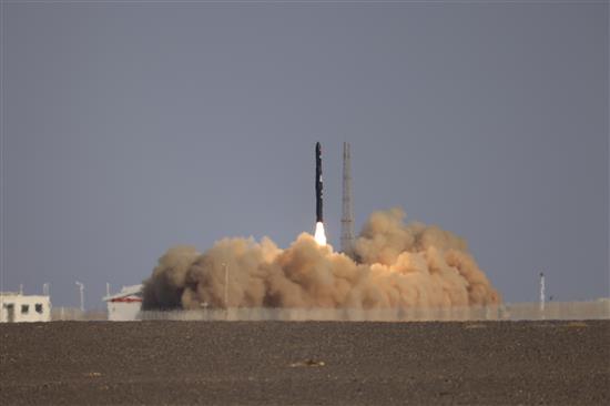 “谷神星一号（遥一）简阳号”商业固体运载火箭在酒泉卫星发射中心发射升空。本文图片陈肖